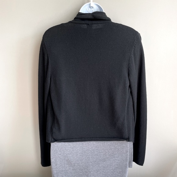 ‼️SALE‼️$25 Like/Bundle/Offer NWOT Handkerchief Cardigan Poncho Bolero Shrug - Picture 2 of 4